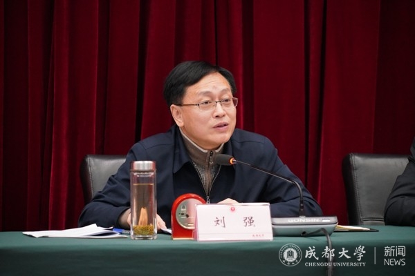 XCB08231-2.jpg
